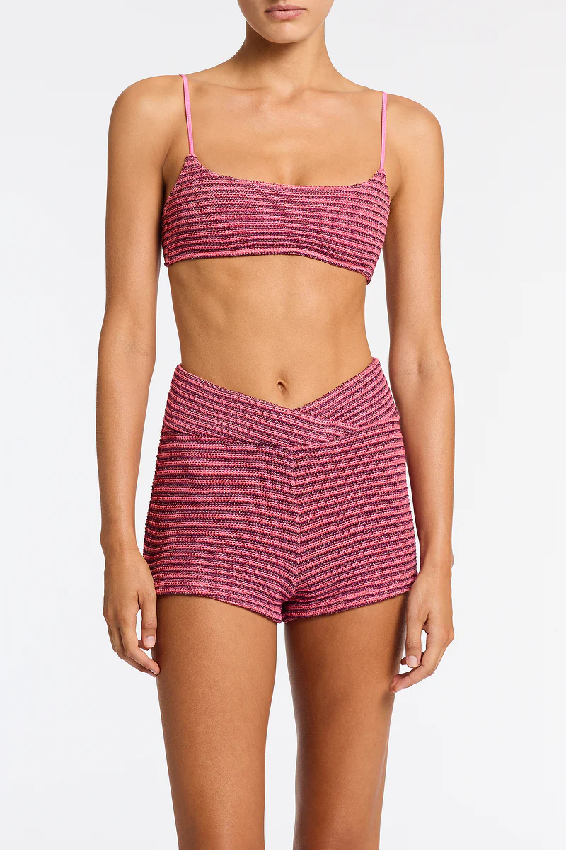 2655-bobbi-keys-sparkle-crochet-short-4.webp BOBBI - KEYS Sparkle Crochet Short